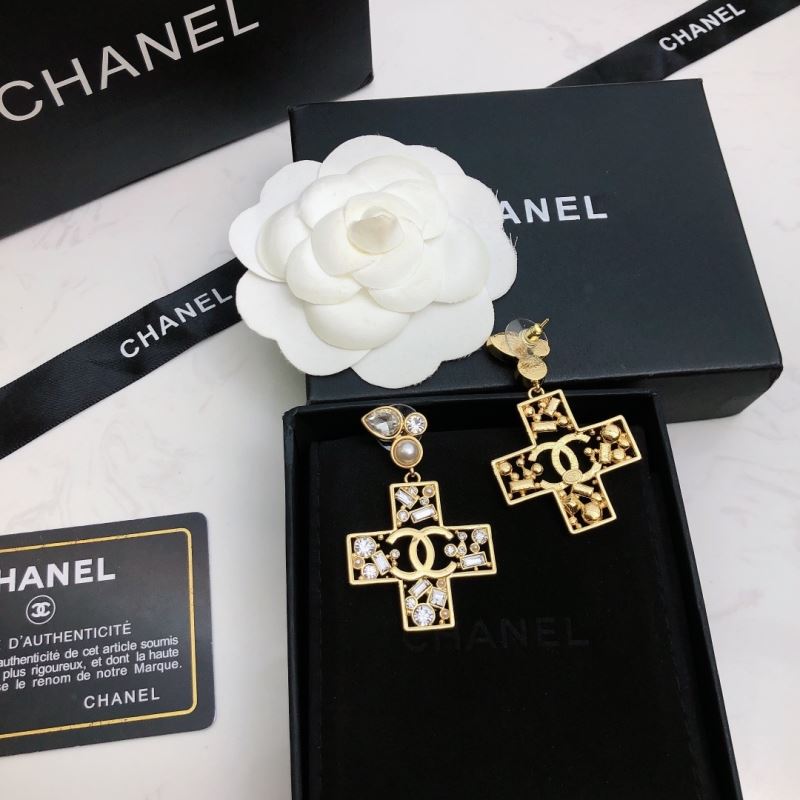 Ch**el earrings